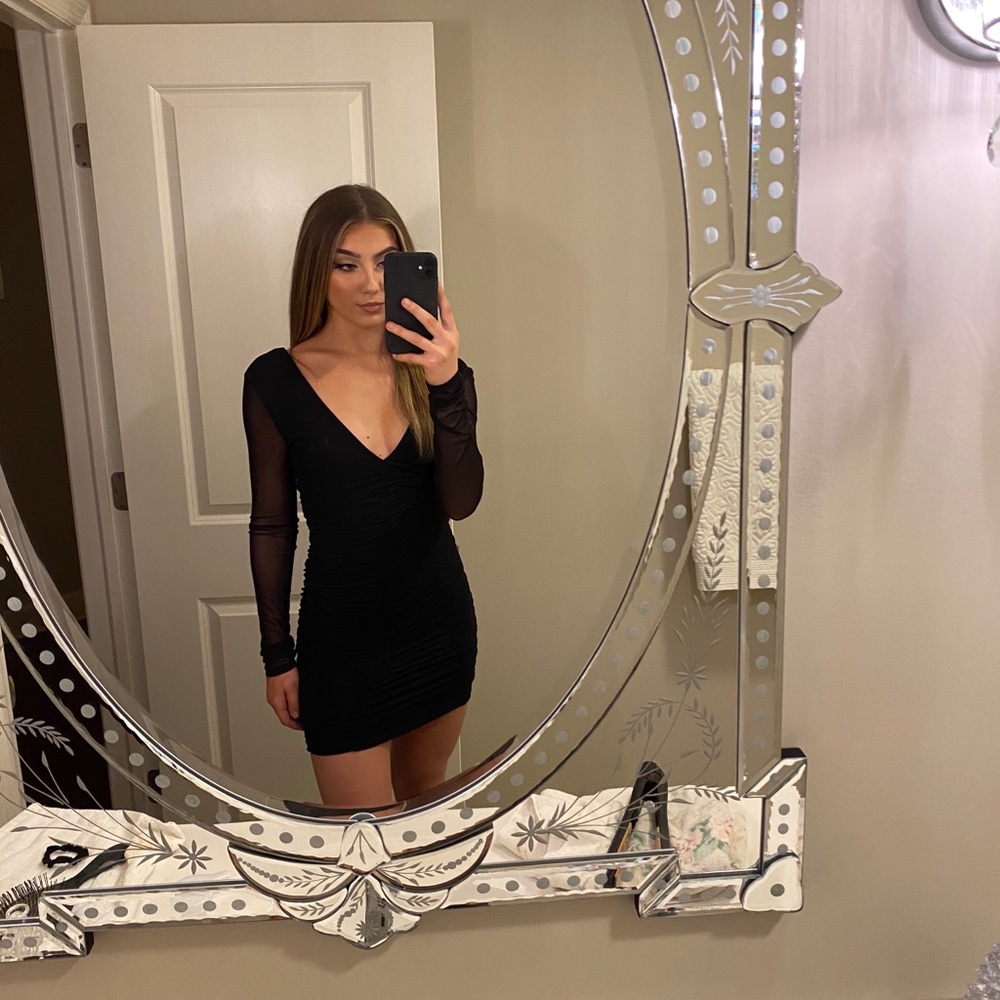 Black long sleeve dress